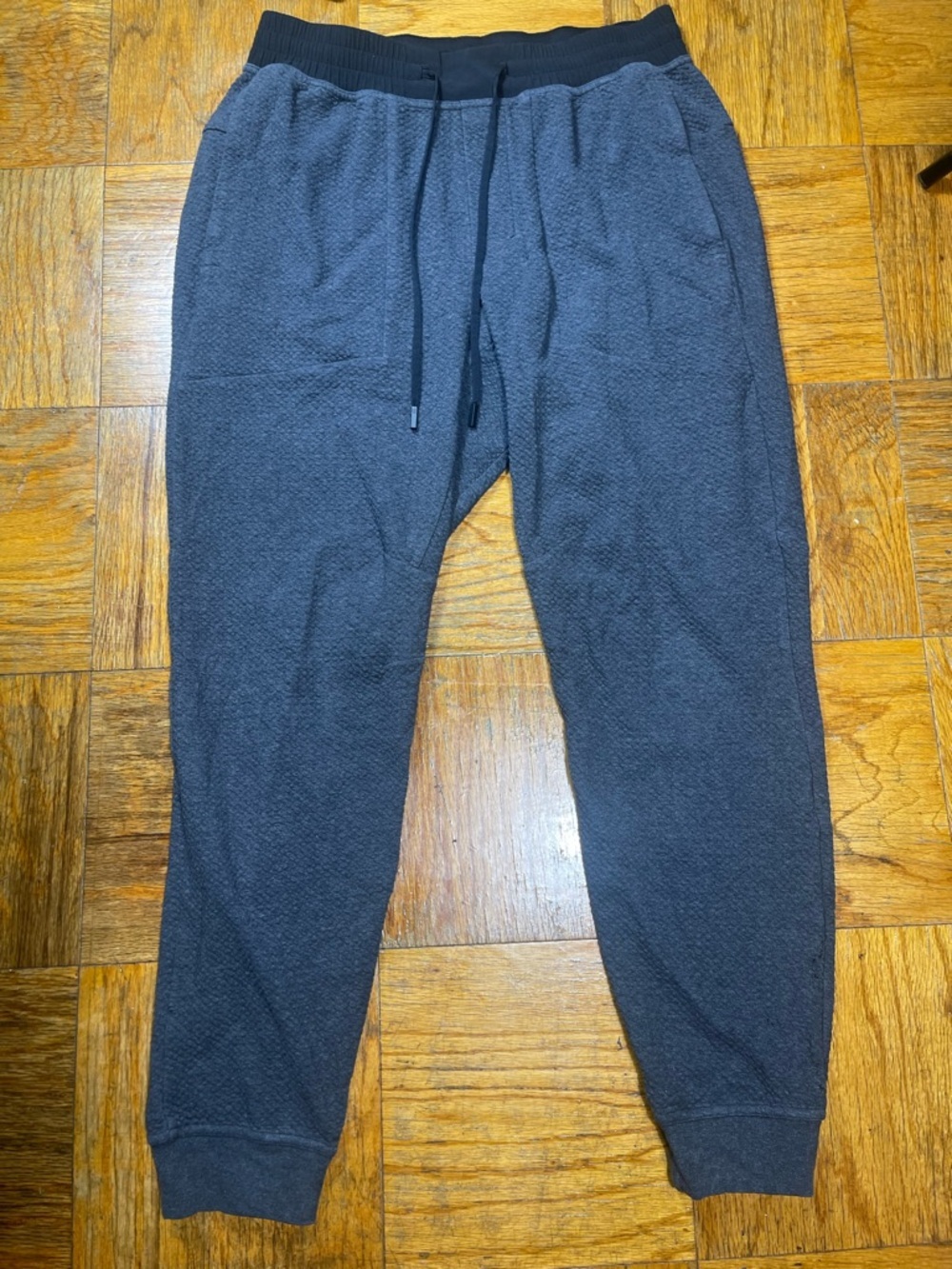 lululemon athletica Men's Charcoal Gray Jogger Sweatpants